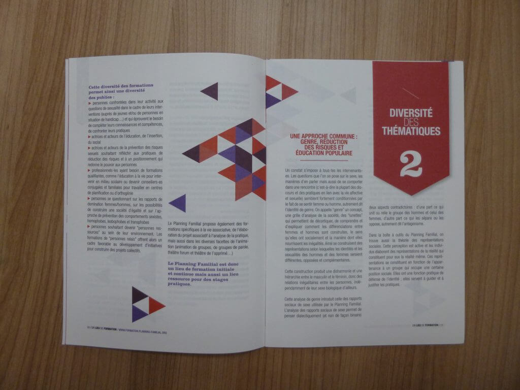 Print production : booklet dedicated to trainings, inside view