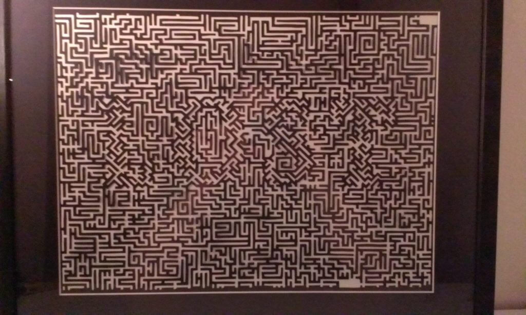 Tableau encadré : papercut labyrinthe